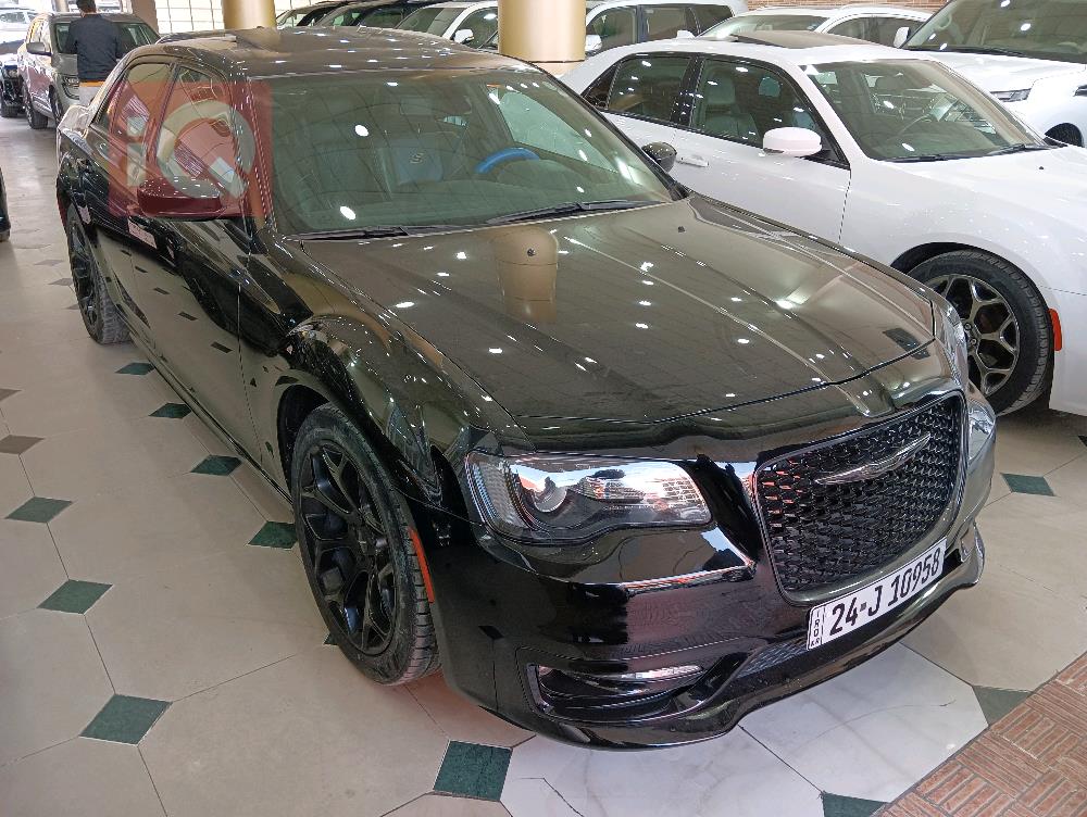 كرايسلر 300
